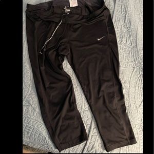 Nike Women’s Dri - Fit Capri’s